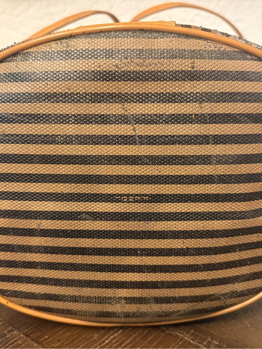 Vintage Fendi Pequin Stripe Bucket Bag Crossbody | Italy 1925 | Rare Vintage - Picture 12 of 14
